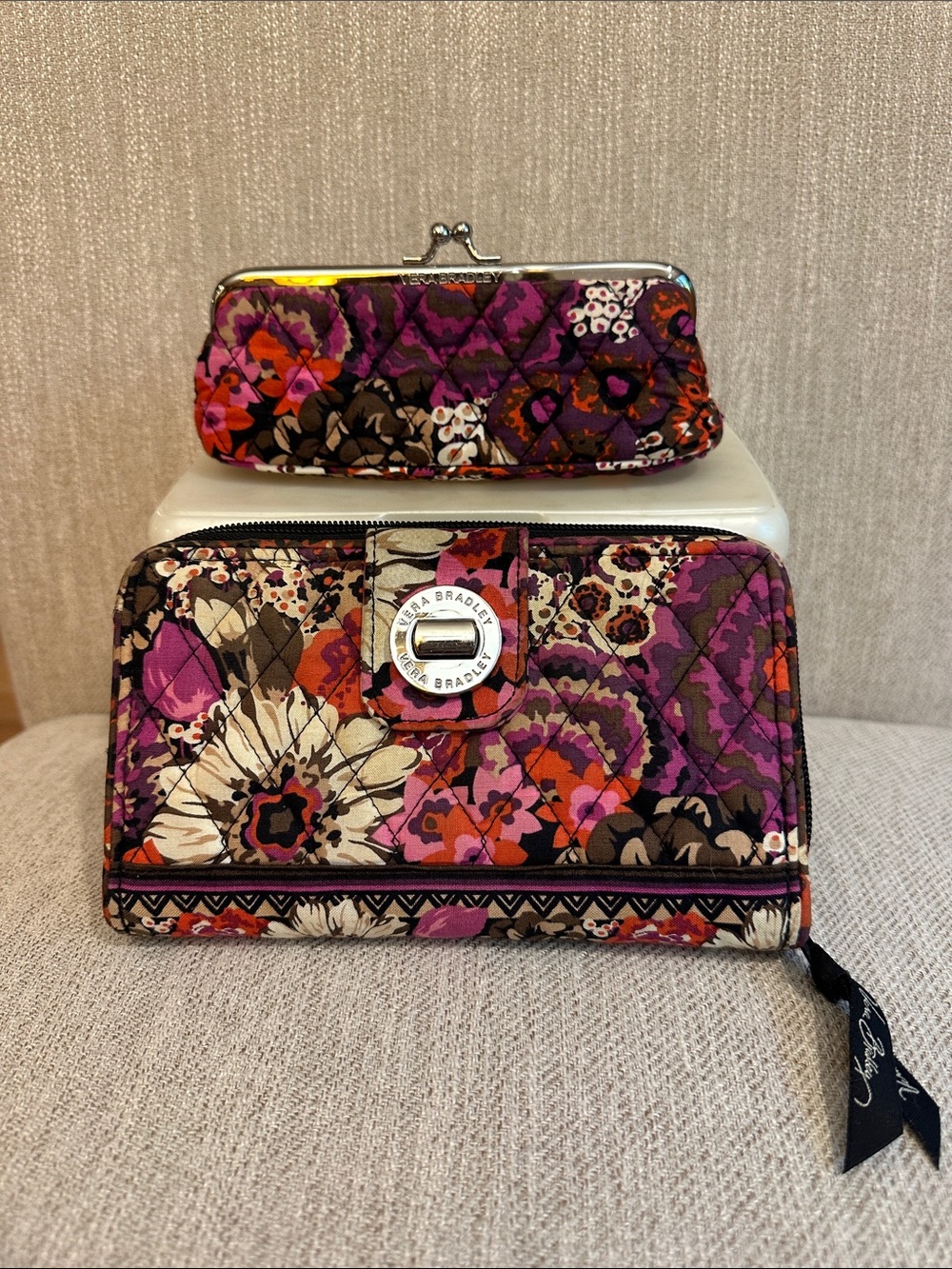 Vera Bradley Kiss Lock Case + Turnlock Wallet Set in Rosewood NWOT/ANWOT